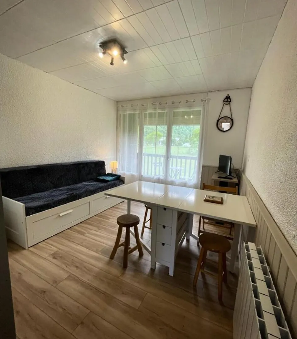 Residence Pre De Guignan - Appartement 4 Personnes Residence Pre De Guignan Mae-8583 Vielle-Aure 0*,  France